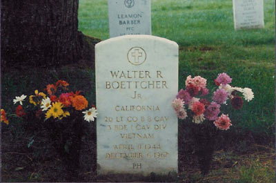 Walter R Boettcher