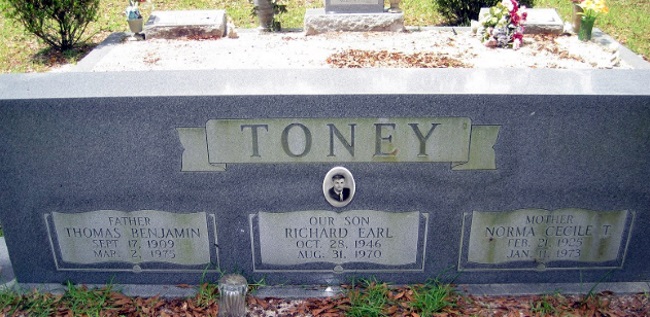 Richard E Toney
