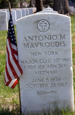 Antonio M Mavroudis